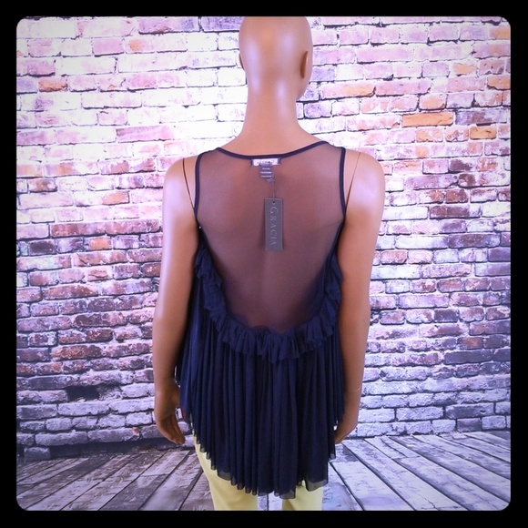 ๐๏ธ๐Gracia High- Low Tank Top๐ - Picture 3 of 5